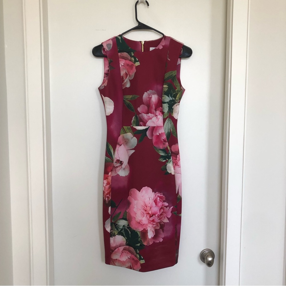 🌺Calvin Klein Floral Sheath Dress